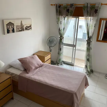 Lejlighed Cozy T+2 - 5 Mins To Praia Da Rocha *