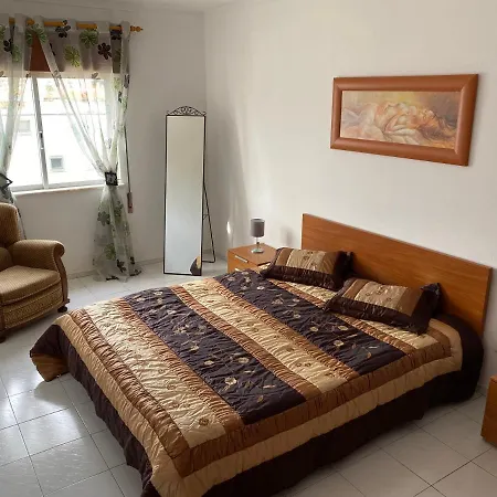 Lejlighed Cozy T+2 - 5 Mins To Praia Da Rocha *